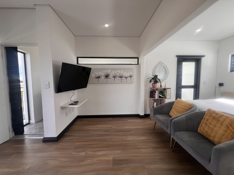 To Let 1 Bedroom Property for Rent in Sandown Estate Western Cape